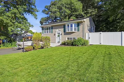 21 Circuit Ave, Ludlow, MA 01056 - Photo 1