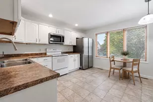 25 Smith Ave, Ware, MA 01082 - Photo 2