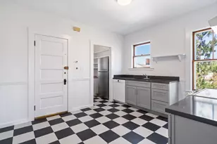 9 Hardan, Somerville, MA 02144 - Photo 6