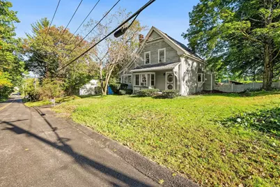 161 Pleasant St, Lunenburg, MA 01462 - Photo 38