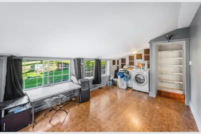 161 Pleasant St, Lunenburg, MA 01462 - Photo 20