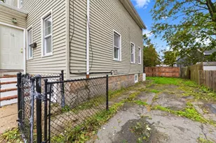 96 Pierce St, New Bedford, MA 02740 - Photo 6