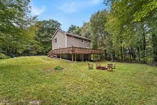 676 West St, Uxbridge, MA 01569 - Photo 32