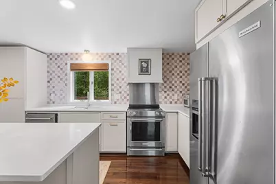 676 West St, Uxbridge, MA 01569 - Photo 4