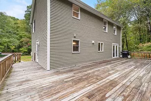 676 West St, Uxbridge, MA 01569 - Photo 30
