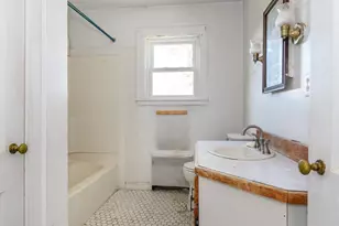 339 Plain St, Millis, MA 02054 - Photo 10