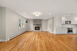 20 Harvest Ln, Braintree, MA 02184 - Photo 4