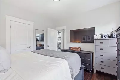 1084 Main Street #1, Melrose, MA 02176 - Photo 16
