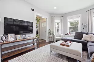 1084 Main St, Melrose, MA 02176 - Photo 4