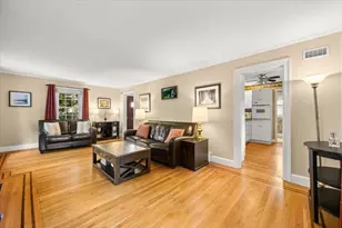 749 High St, Fall River, MA 02720 - Photo 4