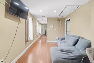43 Broad St, Lynn, MA 01902 - Photo 14