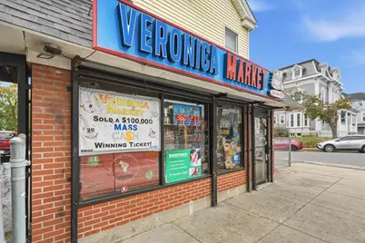 43 Broad St, Lynn, MA 01902 - Photo 2