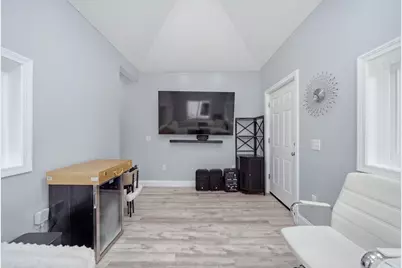 74 Leonard St, Boston, MA 02122 - Photo 4