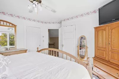 27 Arthur St, Methuen, MA 01844 - Photo 20