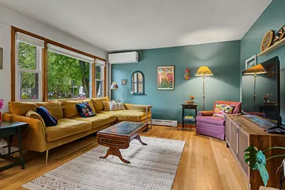 10 Alden St, Easthampton, MA 01027 - Photo 6