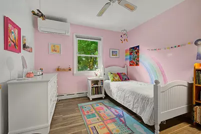 10 Alden St, Easthampton, MA 01027 - Photo 20