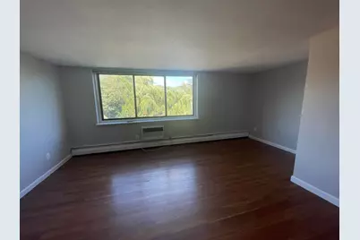 519 Washington St #9, Brookline, MA 02446 - Photo 4