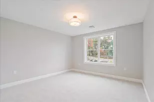 519 Mendon Rd, Attleboro, MA 02703 - Photo 10