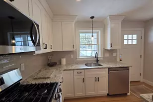 519 Mendon Rd, Attleboro, MA 02703 - Photo 4