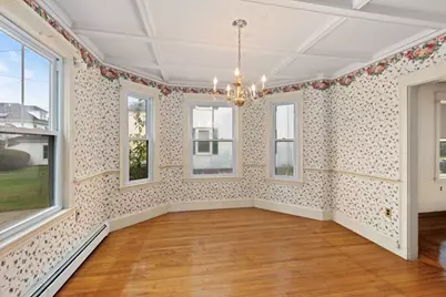20 Lexington Ave, Haverhill, MA 01835 - Photo 10