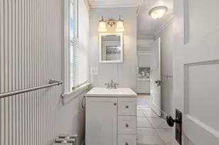 20 Lexington Ave, Haverhill, MA 01835 - Photo 24