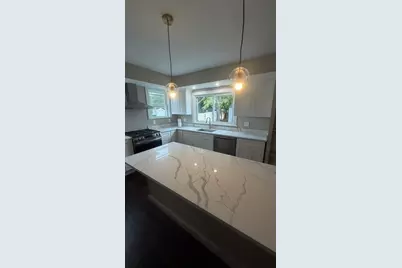 10 Arbutus Rd, Worcester, MA 01606 - Photo 4
