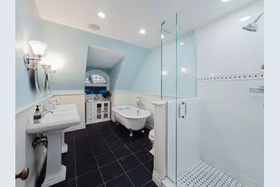 159 Washington St #4, Newton, MA 02458 - Photo 40