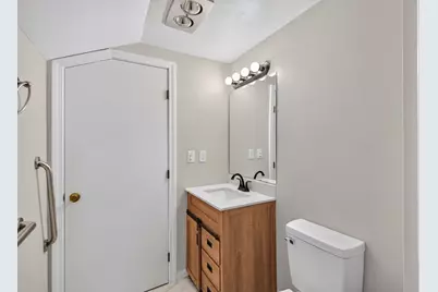 184 Centre St., Danvers, MA 01923 - Photo 34