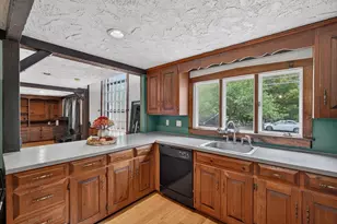 184 Centre St, Danvers, MA 01923 - Photo 4
