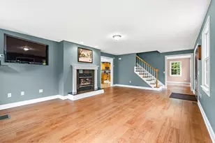 208 SW Main St, Douglas, MA 01516 - Photo 6