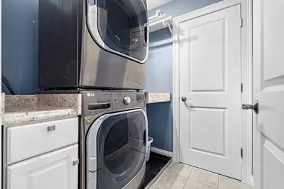 208 SW Main St, Douglas, MA 01516 - Photo 18