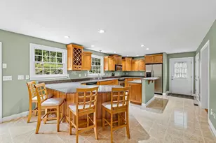 208 SW Main St, Douglas, MA 01516 - Photo 10