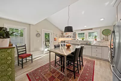 7 Elliot St, Kingston, MA 02364 - Photo 6