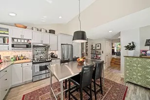 7 Elliot St, Kingston, MA 02364 - Photo 8