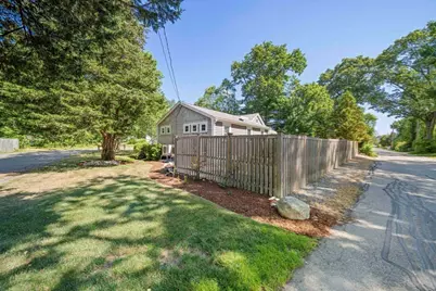 7 Elliot St, Kingston, MA 02364 - Photo 26