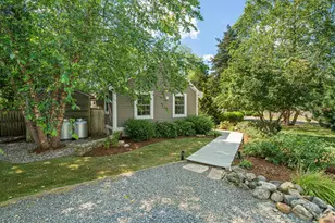 7 Elliot St, Kingston, MA 02364 - Photo 40