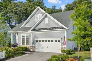38 Barnes Blvd, Hudson, MA 01749 - Photo 1