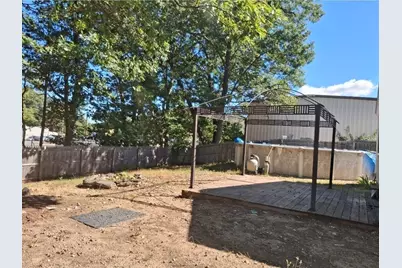 368 Litchfield St, Leominster, MA 01453 - Photo 40