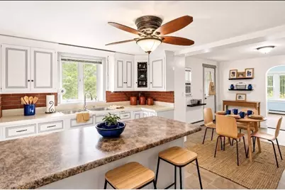 368 Litchfield St, Leominster, MA 01453 - Photo 8