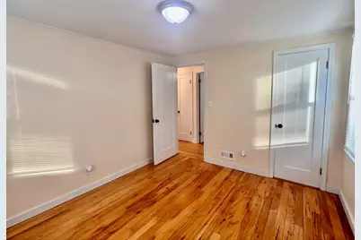 23 Midway St, Springfield, MA 01151 - Photo 12