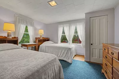 13 East St, Southampton, MA 01073 - Photo 24