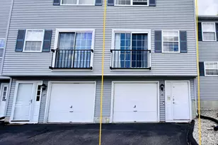 18 Waters Edge Dr, Ludlow, MA 01056 - Photo 2