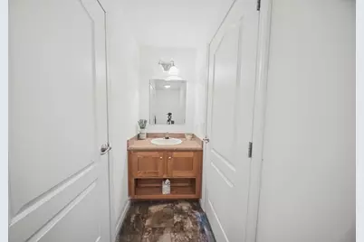 2 Hawthorne Ln, Nashua, NH 03062 - Photo 26