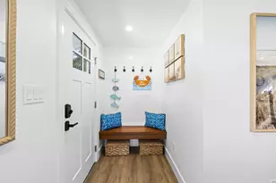 11 Palm St, Falmouth, MA 02536 - Photo 6