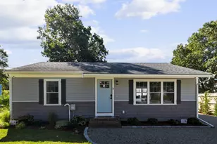 11 Palm St, Falmouth, MA 02536 - Photo 28