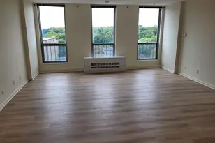 44 Washington St, Brookline, MA 02445 - Photo 2