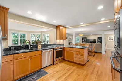 36 Standish Road, Needham, MA 02492 - Photo 10