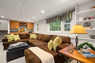 70 Longview Rd, Reading, MA 01867 - Photo 26