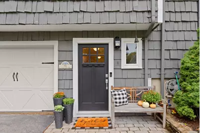 70 Longview Road, Reading, MA 01867 - Photo 4