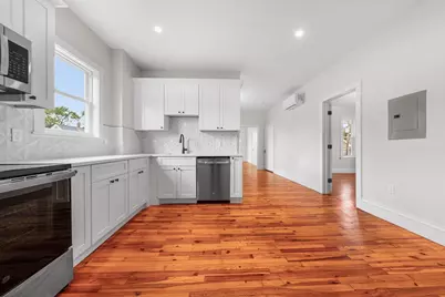 471 Beech St #2, Boston, MA 02131 - Photo 4